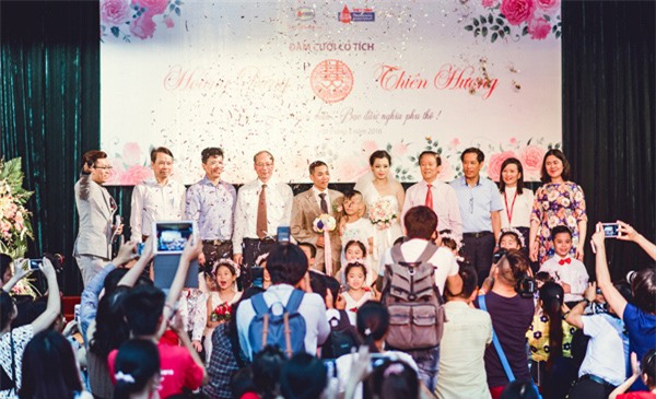 đám cưới cổ tích