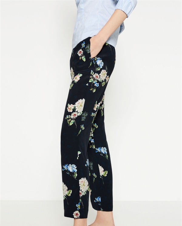 FLORAL PRINT TROUSERS