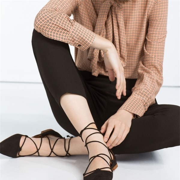 FLAT LACE-UP D'ORSAY SHOES