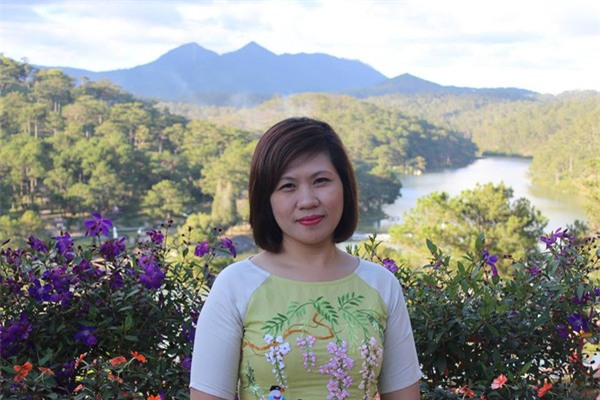 Chuyên gia giáo dục