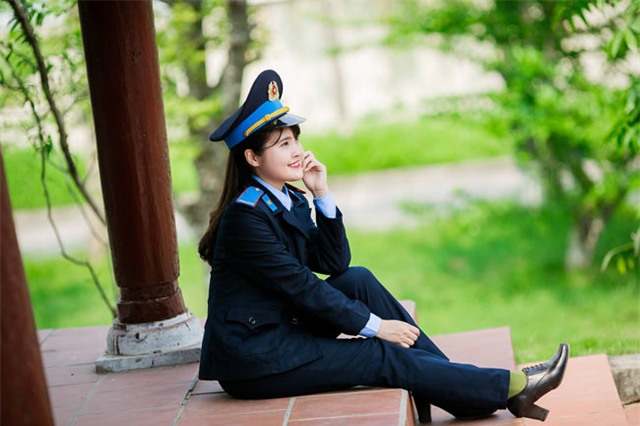 10 nhan sắc xinh đẹp nhất trường Tư pháp - Ảnh 25.