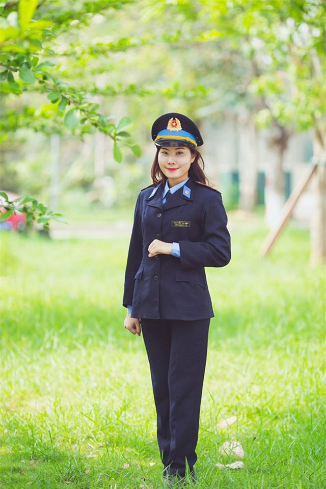 10 nhan sắc xinh đẹp nhất trường Tư pháp - Ảnh 28.