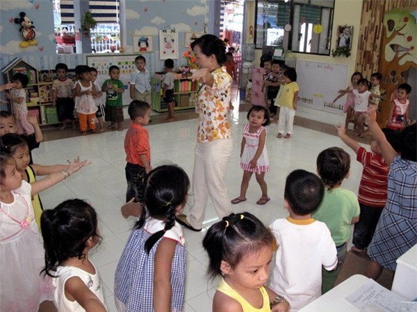 be gai 1 tuoi tu vong sau khi di co so giu tre khong phep hinh anh 1