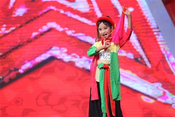 'Thi Mau' Duc Vinh o Vietnam's Got Talent 2015 gio ra sao? hinh anh 1