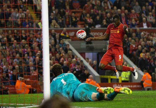 Liverpool thoát thua trước Chelsea nhờ bàn thắng phút bù giờ - Ảnh 14.