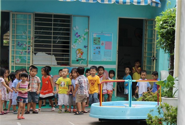 sập cần cẩu, quận 10, phụ huynh, trường mầm non