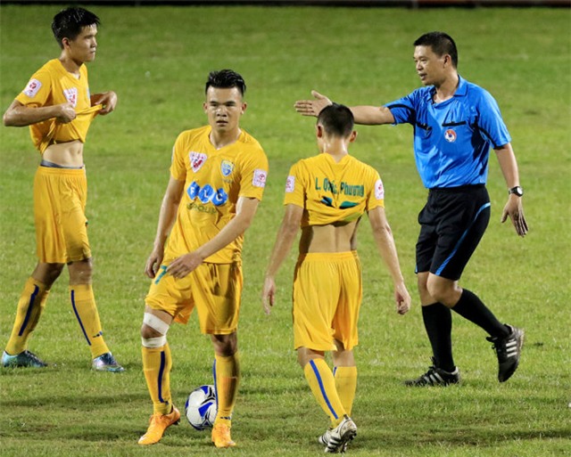 lo ly do khien trong tai ha anh chien bi treo coi vinh vien hinh anh 1