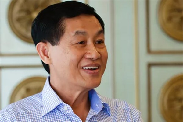 Johnathan Hạnh Nguyễn, doanh nhân, siêu xe triệu đô