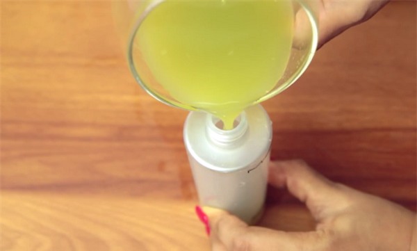 Tự chế toner làm trắng da cực đơn giản từ những nguyên liệu tự nhiên