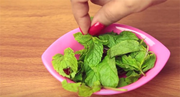 Tự làm nước cân bằng da, tại sao không?