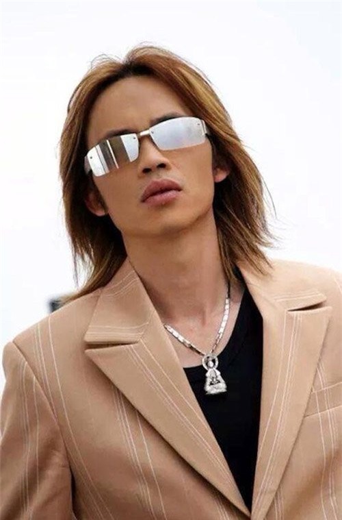 bat ngo voi loat anh hoai linh thoi tre dep nhu tai tu hinh anh 8