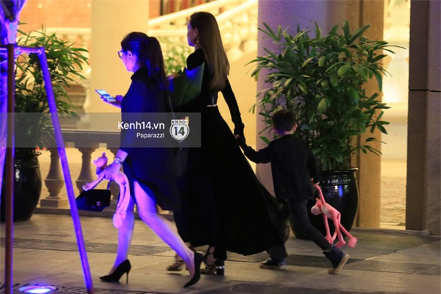 Subeo ôm gấu bông, diện đồ đôi xuất hiện cùng Hồ Ngọc Hà - Ảnh 10.