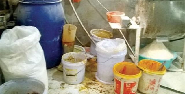 bim bim bẩn, công nghệ sản xuất bim bim, bim bim bán tại cổng trường, lò sản xuất bim bim ở La Phù