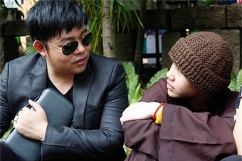 Ni cô Huyền Trân: Mối quan hệ với Quang Lê gặp trắc trở - Ảnh 2.