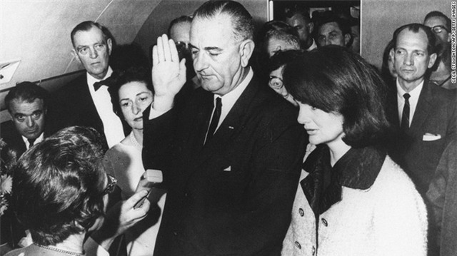 Điều khiến Không lực Một thậm chí còn an toàn hơn cả... Nhà Trắng - Ảnh 2.