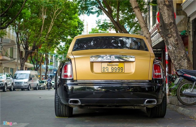 Rolls-Royce dac biet cua dai gia Campuchia tren pho Sai Gon hinh anh 4