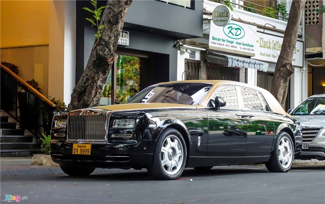 Rolls-Royce dac biet cua dai gia Campuchia tren pho Sai Gon hinh anh 9