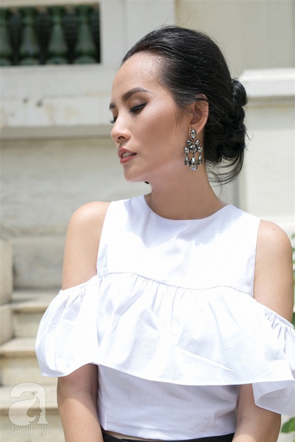 Xu hướng áo trễ vai 2016