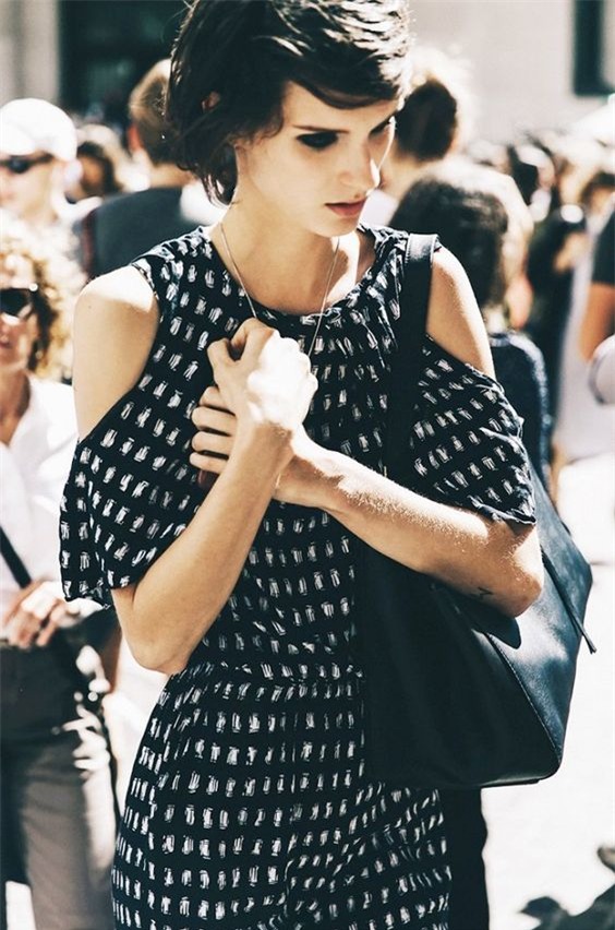 Xu hướng áo trễ vai 2016