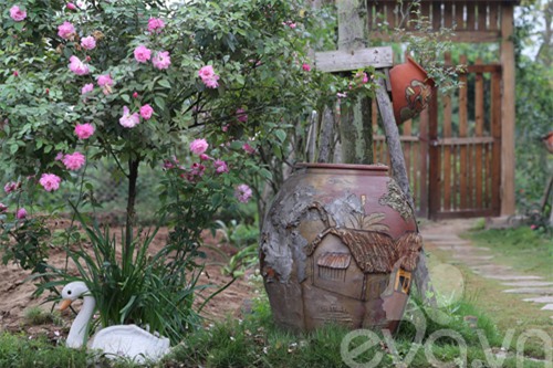 chang trai 8x bo pho ra ngoai o lam 