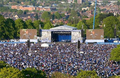 Leicester City rước cúp: Bữa đại tiệc lịch sử - 12