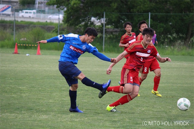 HLV Hữu Thắng và điệp vụ giải cứu Công Phượng, Xuân Trường, Tuấn Anh - Ảnh 2.