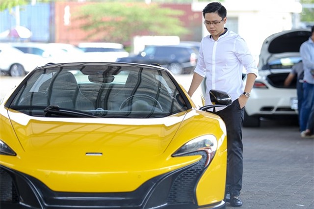 Bạn trai thiếu gia của Midu tậu siêu xe triệu đô - Ảnh 8.