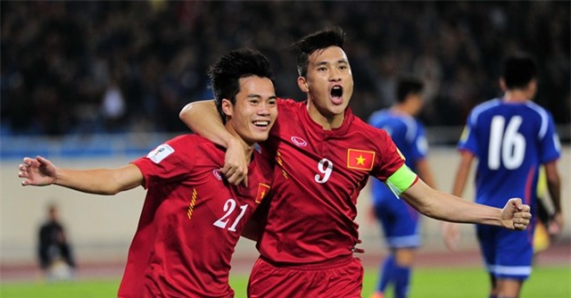 HLV Huu Thang cong bo danh sach DTVN: Cong Phuong tro lai hinh anh 2