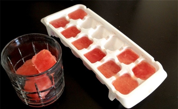 Làm trắng da siêu tốc bằng … đá lạnh!