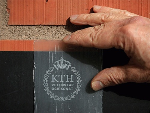 Tạo thành công gỗ trong suốt thay thủy tinh và nhựa - 2