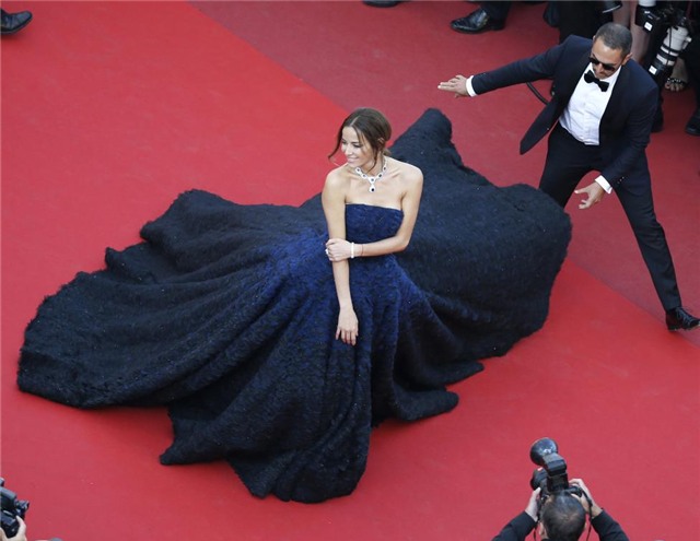 Angela Phương Trinh đạt danh hiệu nhiều sao mơ ước tại Cannes - Ảnh 8.