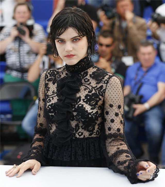 nhung khoanh khac an tuong tai cannes hinh anh 19