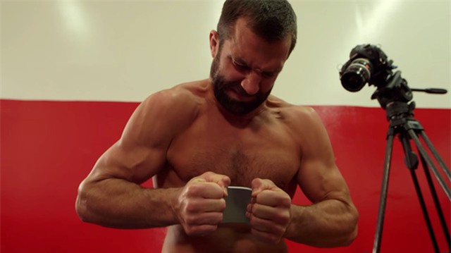 Luke Rockhold - Chàng mỹ nam của võ đài UFC - Ảnh 8.
