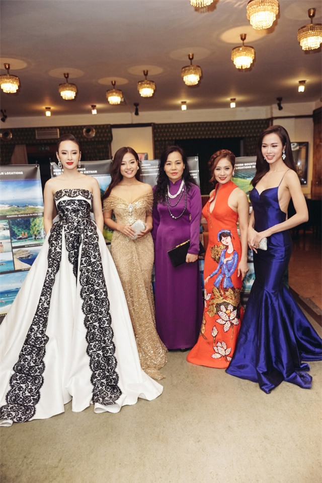 Angela Phương Trinh diện váy lộng lẫy xuất hiện tại Czech - Ảnh 3.