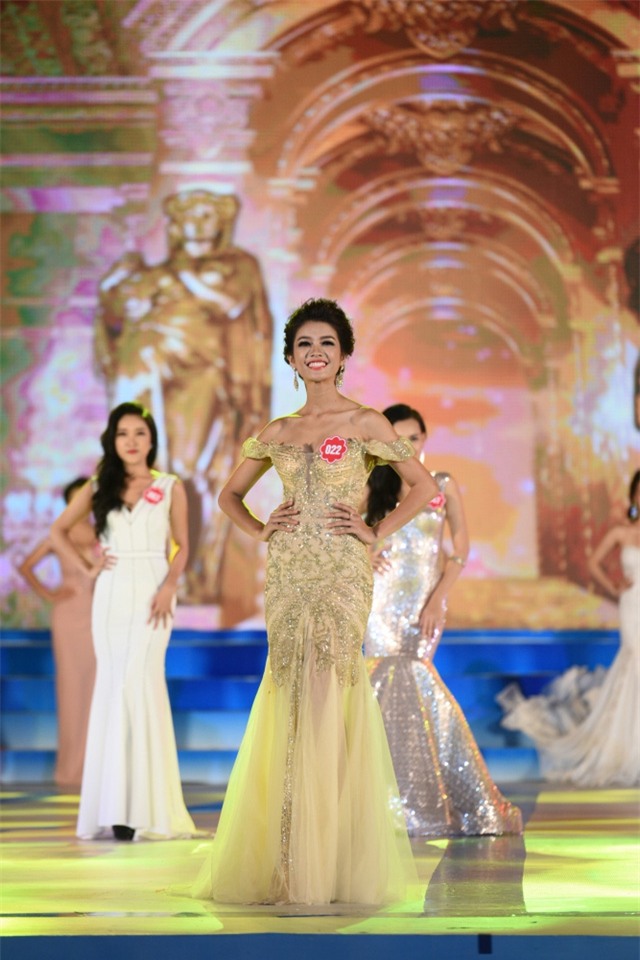 Người đẹp 21 tuổi có số đo 3 vòng siêu chuẩn đăng quang Hoa hậu Biển Việt Nam 2016 - Ảnh 14.