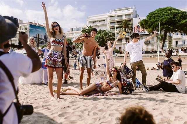 Angela Phương Trinh đột ngột xuất hiện trên Instagram của Dolce&Gabbana - Ảnh 5.