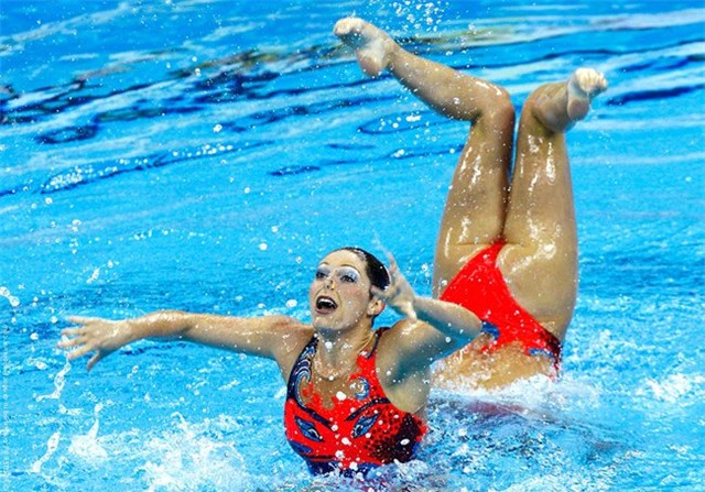 choi oi, sao cai gi cung hai huoc vay troi! hinh anh 1