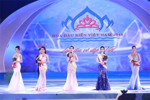 Hoa hậu Biển Thuỳ Trang đăng quang đúng như tin nặc danh trước đêm chung kết