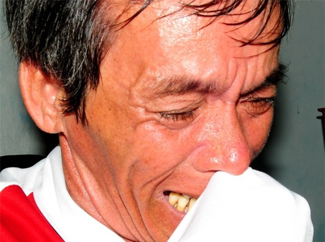 Vu tai nan tham khoc 12 nguoi chet: Tang thuong que ngheo hinh anh 1