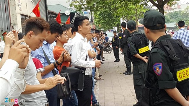 [TRỰC TIẾP] Ngày làm việc đầu tiên của Tổng thống Obama tại Hà Nội - Ảnh 4.