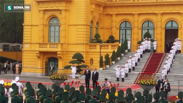 [TRỰC TIẾP] Ngày làm việc đầu tiên của Tổng thống Obama tại Hà Nội - Ảnh 1.