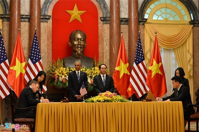 Buoi sang tat bat cua Tong thong My tai Ha Noi hinh anh 5