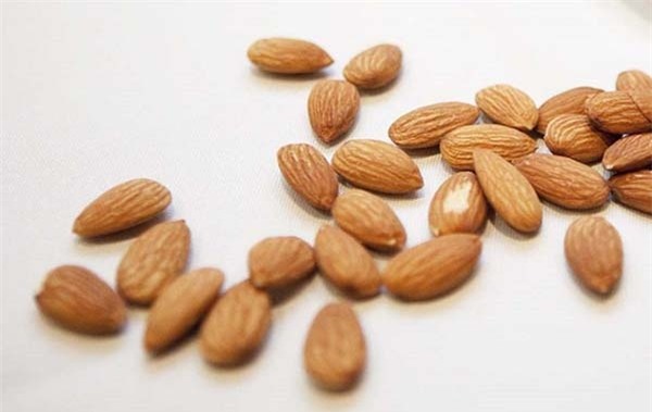 8 mẹo cứu vãn da tay trong những ngày hè nắng gắt