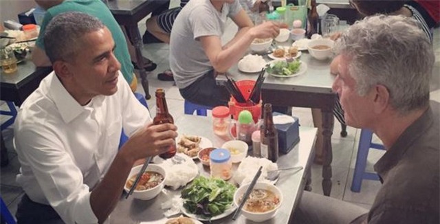 Điểm đặc biệt về chai bia ông Obama uống trong quán bún chả