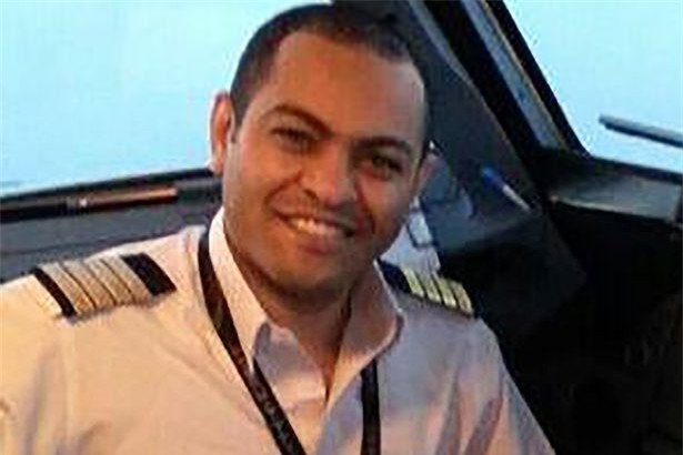 ufo xuat hien truoc khi may bay ai cap roi xuong bien? hinh anh 3