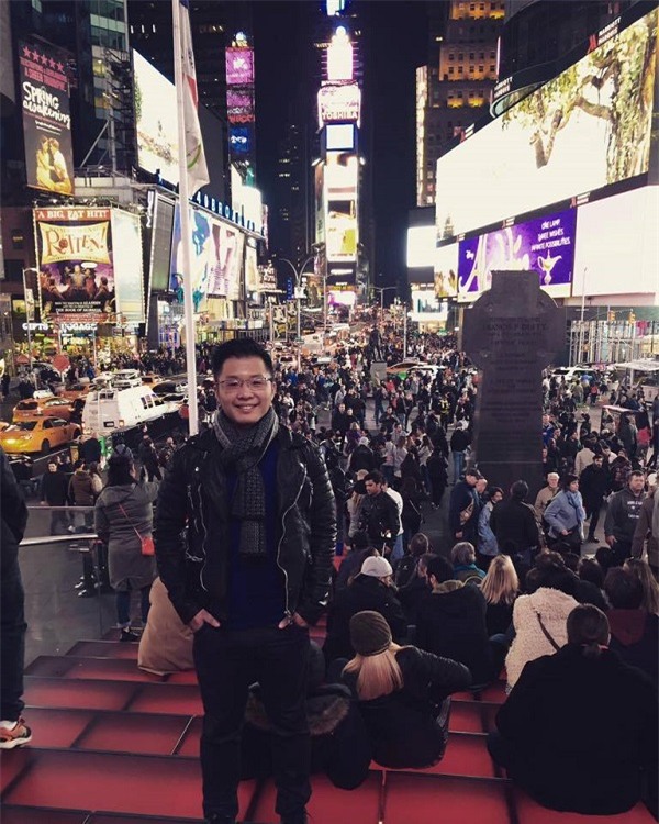 Cũng giống như nhiều bạn trẻ khác, Lê Hoàng vô cùng hồi hộp, thấp thỏm mong đợi buổi gặp Tổng thống Obama.