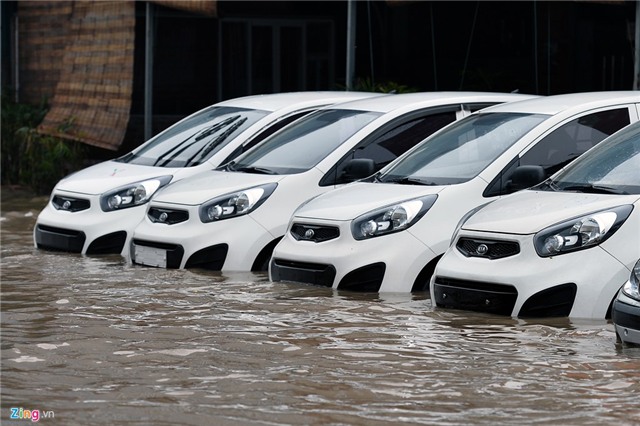 Ha Noi ngap sau sau con mua lon nhat tu dau nam hinh anh 3