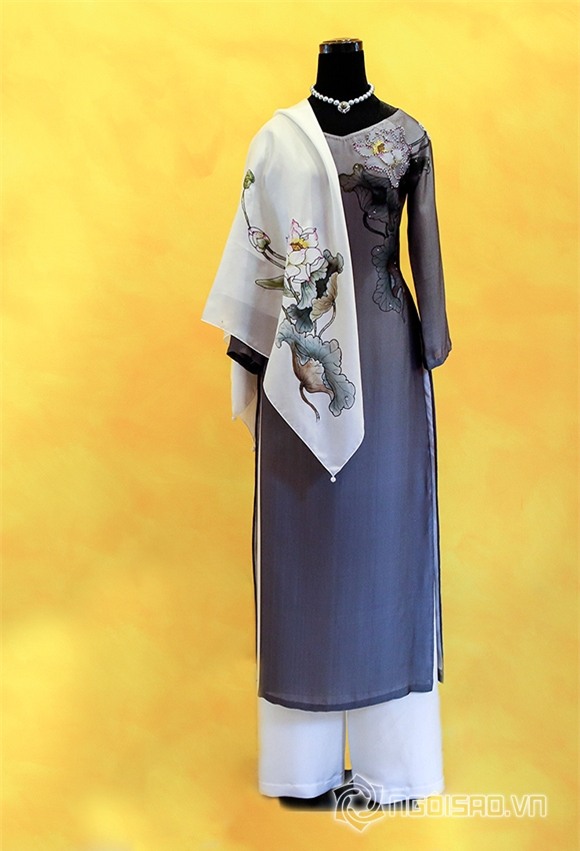 Obama mang áo dài về tặng vợ 3