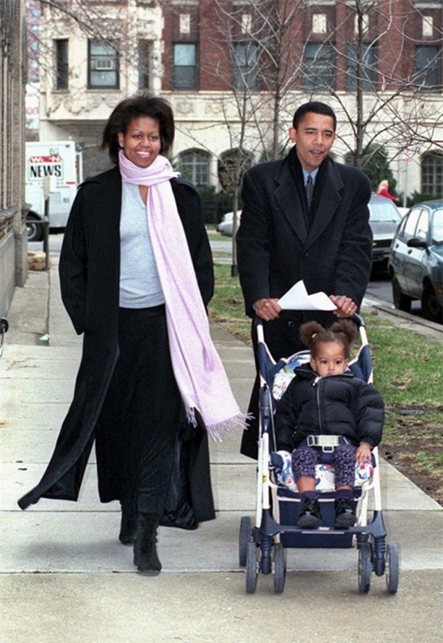 Xem những hình ảnh này mới thấy Tổng thống Obama yêu thương 2 cô con gái đến nhường nào - Ảnh 3.