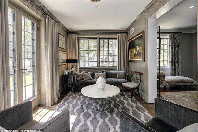 Gia đình Tổng thống Obama sẽ ở nhà thuê sau khi rời Nhà Trắng - Ảnh 18.